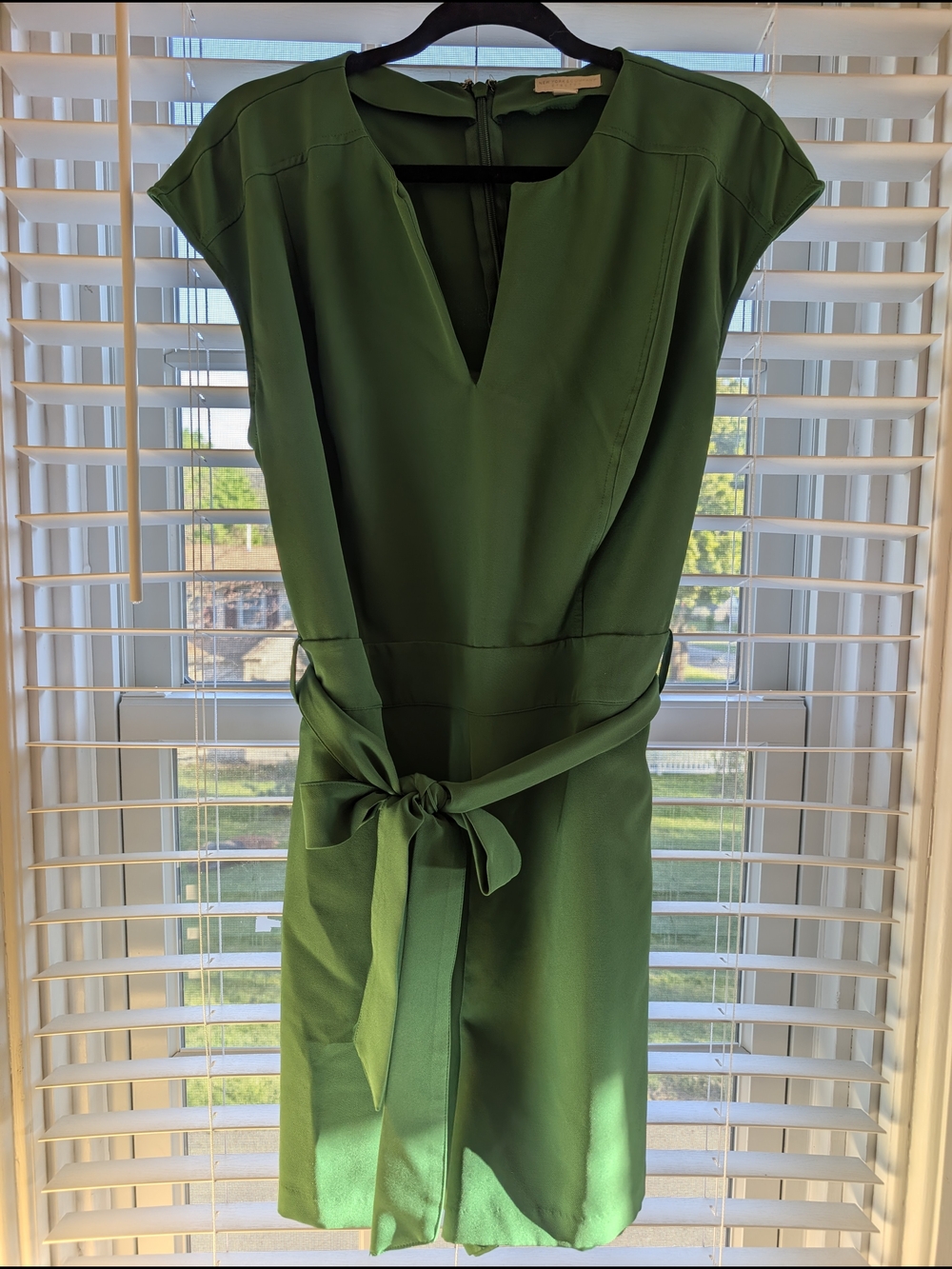 New York & Company Green Cap-Sleeve Tie-Waist Jumpsuit